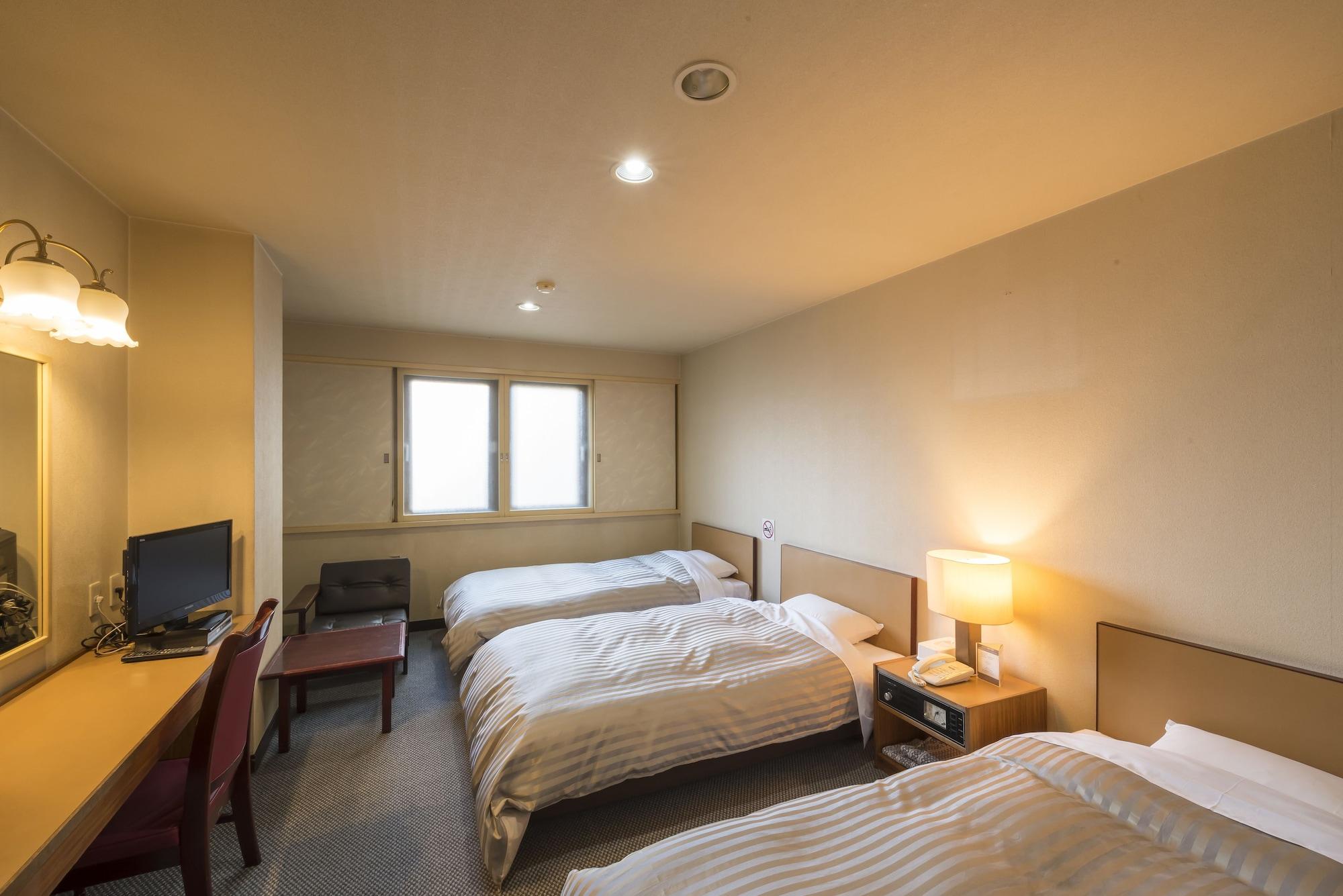 Oka Hotel Kanazawa Bagian luar foto