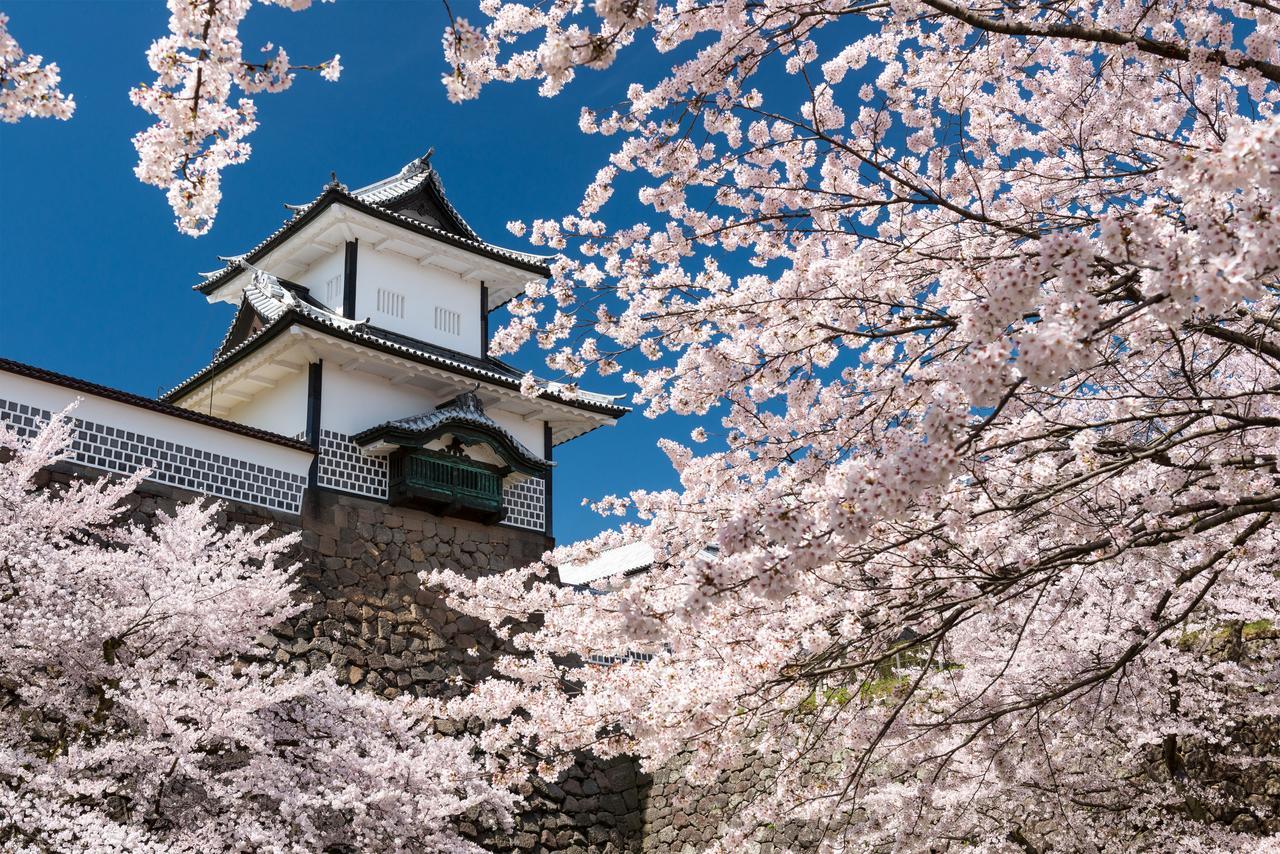 Oka Hotel Kanazawa Bagian luar foto